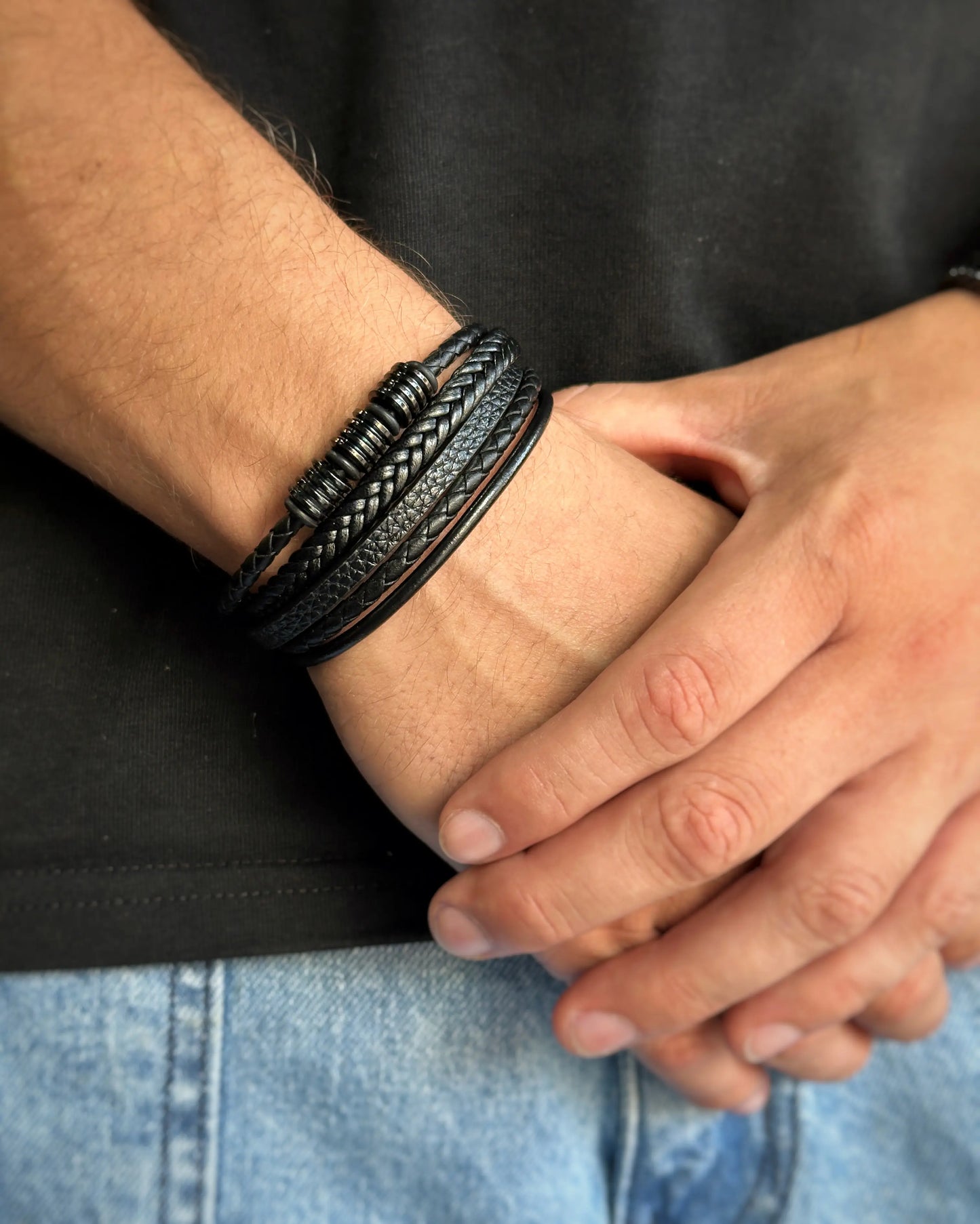 PULSERA DE CUERO ACERO