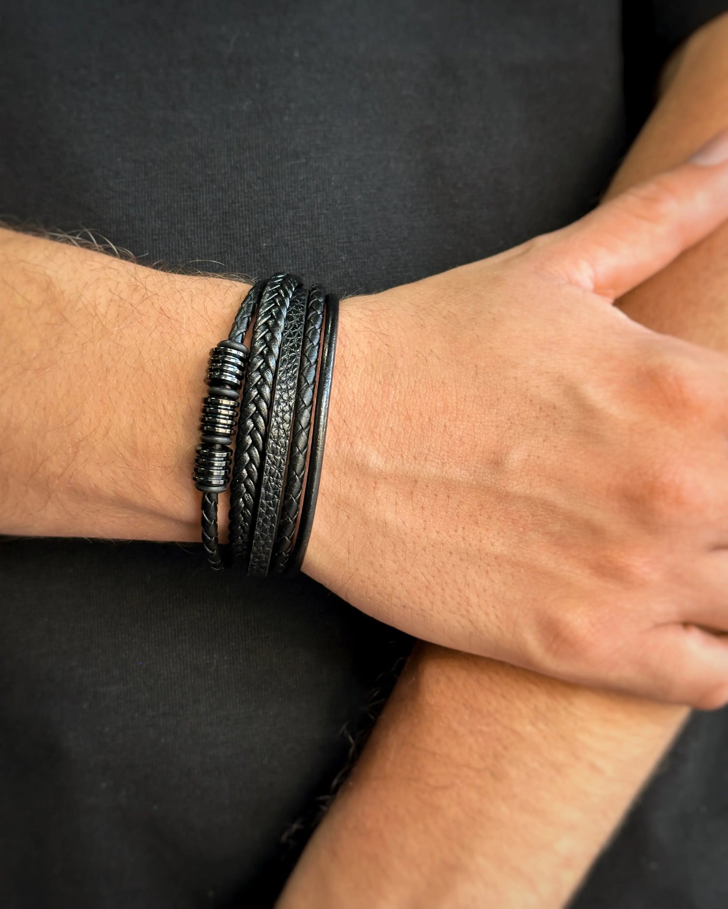 PULSERA DE CUERO ACERO